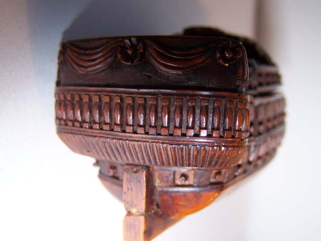 A Fine Napoleonic Period Carved Coquilla Nut Snuff Box in the Form of a 100 Gun Man-of-War circa 1795-1810. — image 3